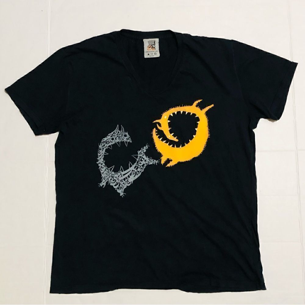 persis black graphic tee (S)